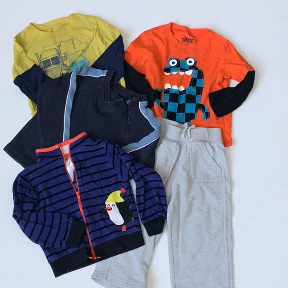 Toddle Boy Outfits Bundle - Long Sleeve Tees Pants and Sweatshirt - Size 24M